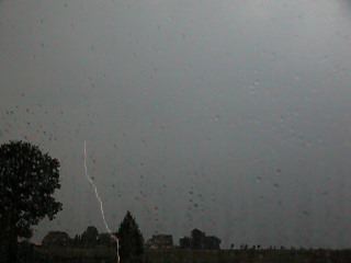 雷の写真2